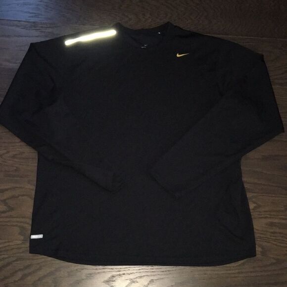 Black Nike DriFit UV reflective running Swoosh Training Sports LS T shirt L - Picture 1 of 6
